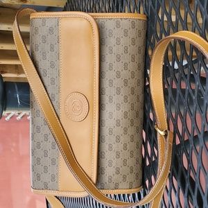 GUCCI VINTAGE 80'S Shoulder BAG/Crossbody/clutch